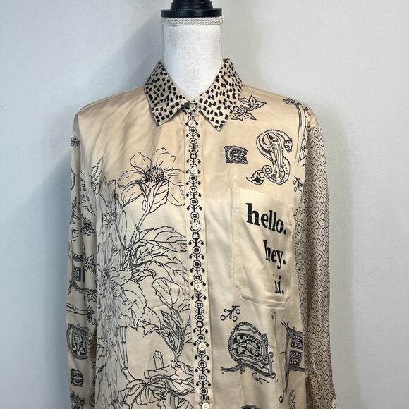 Me369 Blouse Tunic size Medium Gold Black HELLO HEY HI Artsy Peacock Graphic #S - Picture 3 of 12